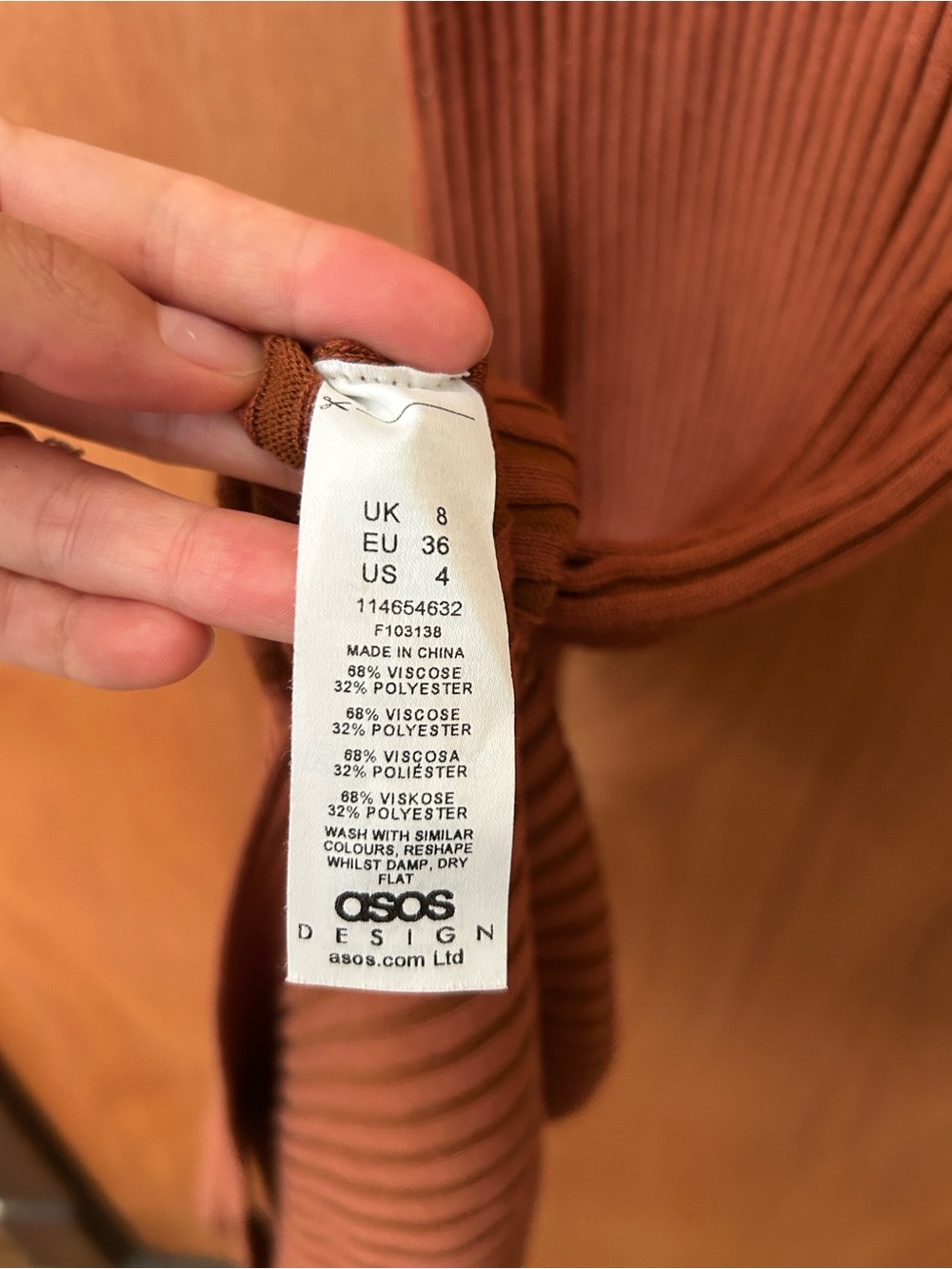 ASOS Ribbed V-Neck Maxi Dress in Rust - Picture 4 of 4